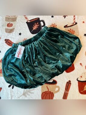 Cat & Jack Emerald Green Velvet Bubble Skirt - Girls size 8